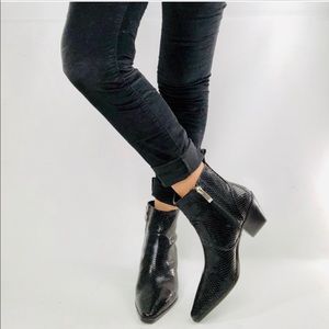 Zara snakeskin ankle boot - Size 7.5 - Brand new!